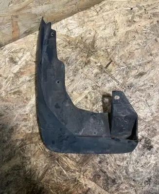 Honda CR-V Front mudguard 75810