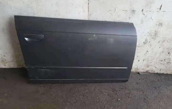 Audi A4 S4 B7 8E 8H Front door