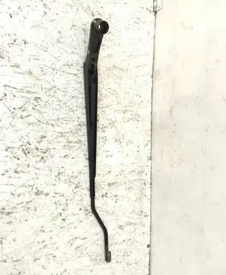 Front wiper blade arm