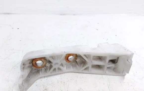 Mitsubishi Outlander Headlight/headlamp mounting bracket 6400A348