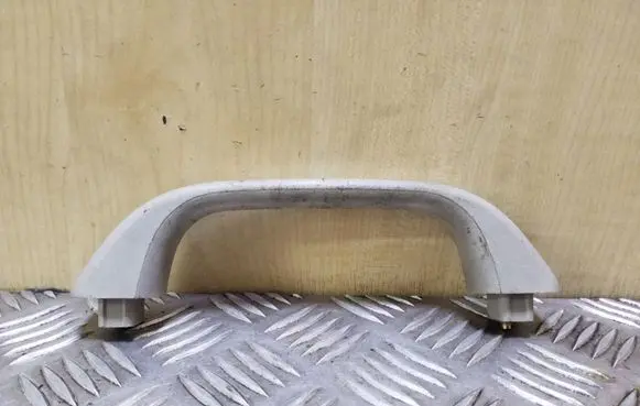 Opel Frontera B Front interior roof grab handle