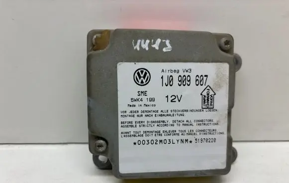 Audi A4 S4 B5 8D Airbag control unit/module 1j0909607