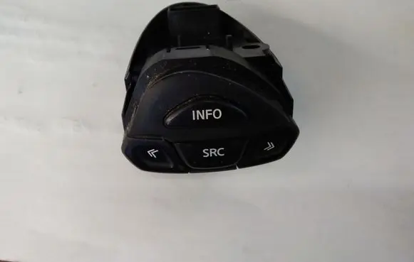 Nissan Almera N16 Multifunctional control switch/knob 25552BN800 C8FN14