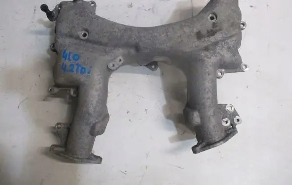 Audi A3 S3 A3 Sportback 8P Intake manifold 057145770N