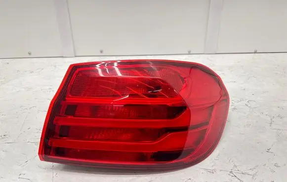 BMW 4 F36 Gran coupe Rear/tail lights 7296100