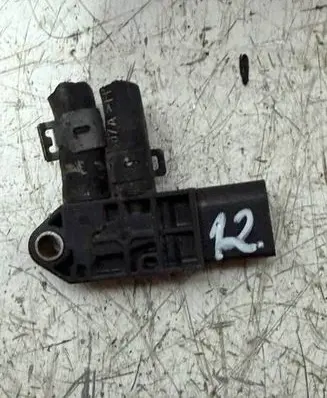 Volkswagen Golf VI Exhaust gas pressure sensor 076906051B 66145911 5WMPP0202