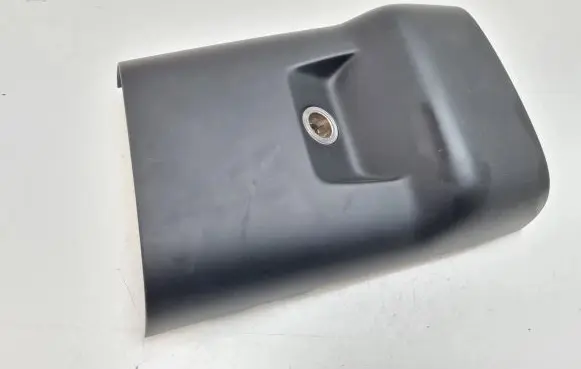 Volvo XC90 Cigarette lighter trim rear 39827386 31377371