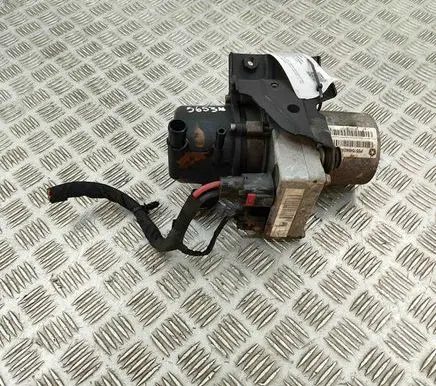 Jeep Grand Cherokee (WK) Power steering pump 5154662AB P05154662AB