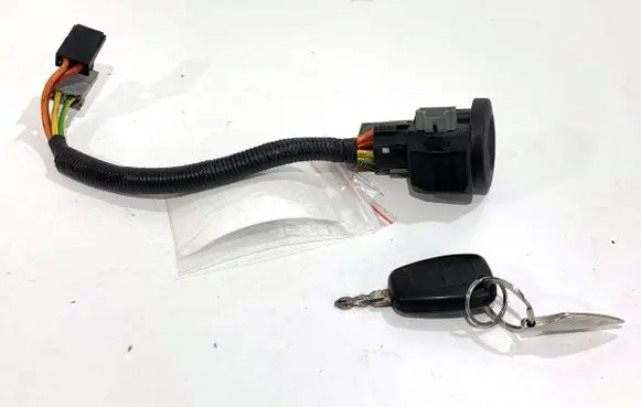 Renault Trafic II (X83) Ignition lock 