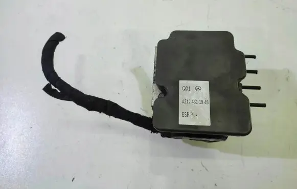 Mercedes-Benz E W212 ABS Pump A2124311948