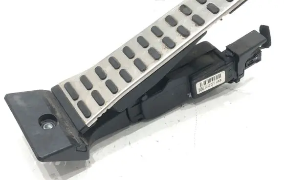 KIA Stinger Accelerator throttle pedal