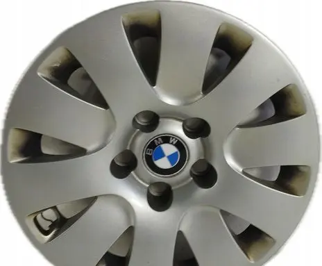 BMW 5 E60 E61 R16 wheel hub/cap/trim AK142