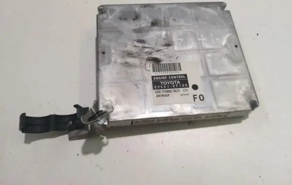 Toyota Corolla Verso AR10 Engine control unit/module 896610F100 89661-0f100