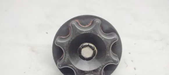 Peugeot 108 Spare wheel bolt 