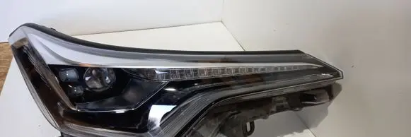 Toyota C-HR I Headlight/headlamp 81110F4170 2786833