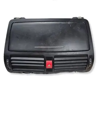 Skoda Octavia Mk2 (1Z) Dash center air vent grill 1Z0820951