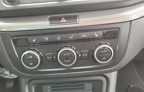 Volkswagen Sharan Climate control/heater control trim 
