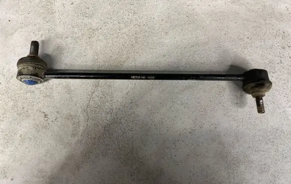 Volvo XC70 Front anti-roll bar/stabilizer link 