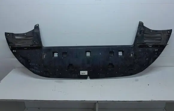 Peugeot 308 Front bumper skid plate/under tray 9677363680 9807702180
