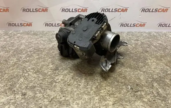 Renault Laguna III Throttle valve 8200530810D H8200330812 A2C53179081