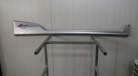 Honda Civic Front sill (body part) 71800-s57