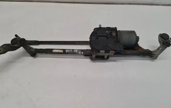 Volkswagen Jetta V Front wiper linkage and motor 1K1955119C 0390241937