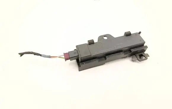 BMW X3 G01 Keyless system antenna 5A5D3C0 9265295