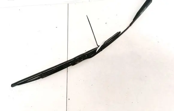 Audi 80 90 B3 Front wiper blade arm