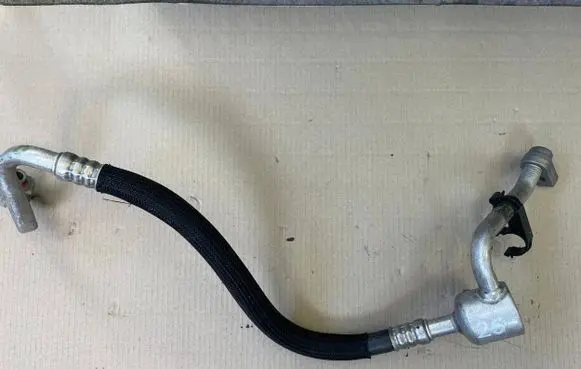 Ford Kuga II Air conditioning (A/C) pipe/hose T7MA UFMA XRMA
