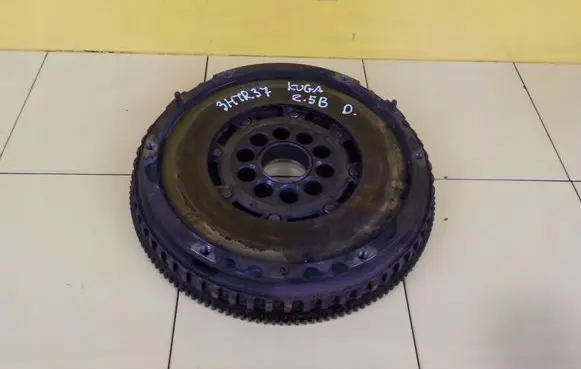 Ford Kuga I Dual mass flywheel 31259452 HYDB