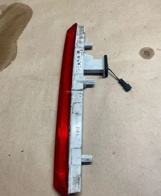 BMW 2 F46 Third/center stoplight 7328149 2DA011853 011853007