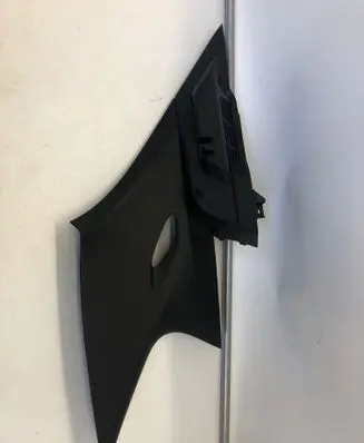 Opel Mokka B Other trunk/boot trim element Mp8628