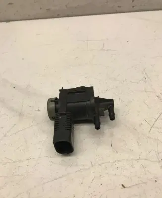 Audi A5 8T 8F Turbo solenoid valve 1K0906283A