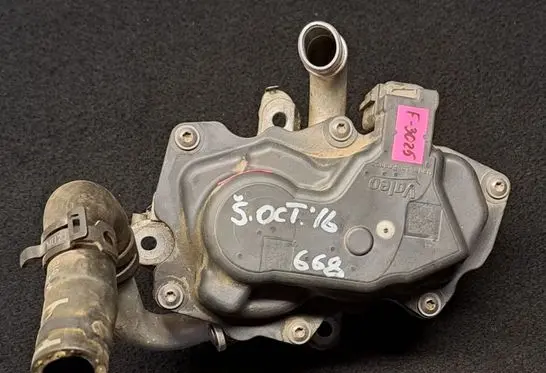 Skoda Octavia Mk3 (5E) EGR valve 04L131501S