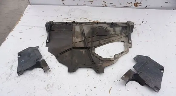 Mazda CX-5 Engine splash shield/under tray STREFAOSONA