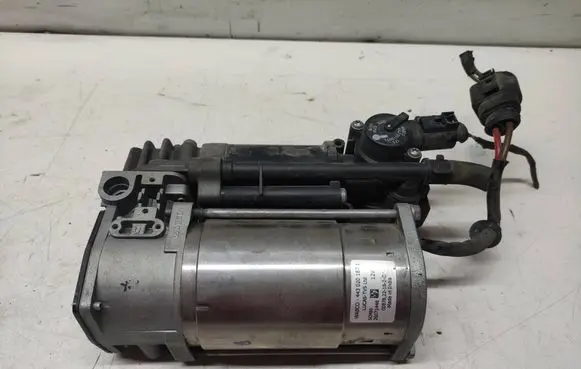 Audi A8 S8 D4 4H Air suspension compressor/pump 4H0616005D