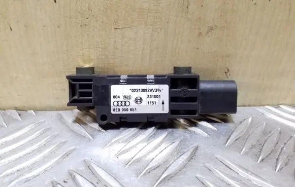 Audi A4 S4 B6 8E 8H Airbag deployment crash/impact sensor 8E0959651