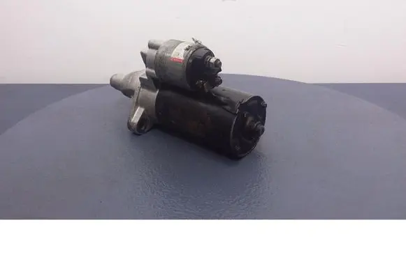 Audi A6 S6 C5 4B Starter motor 