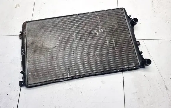 Skoda Octavia Mk2 (1Z) Coolant radiator 