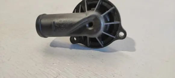 Thermostat/thermostat housing