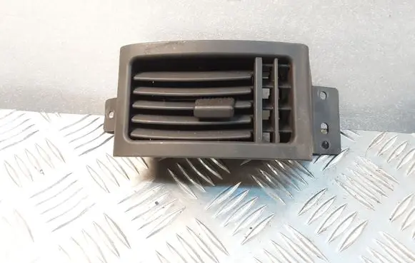 Jeep Grand Cherokee (WJ) Dashboard side air vent grill/cover trim 5GZ141AZAB
