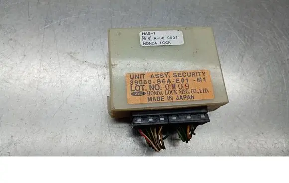 Honda Stream Comfort/convenience module 39880S6AE01M1
