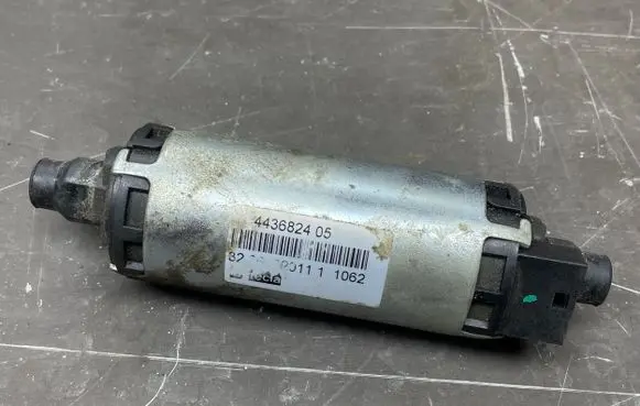 Opel Insignia A Seat adjustment motor 4436824