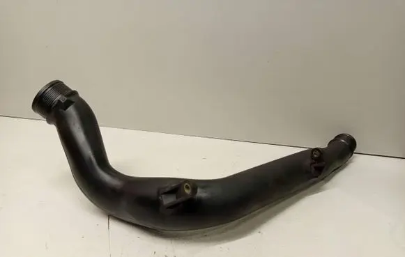 Volvo XC90 Intercooler hose/pipe 30647918