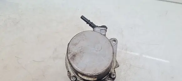 Peugeot 207 Vacuum pump 