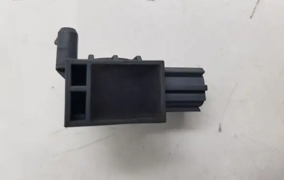 KIA Sportage Airbag deployment crash/impact sensor 95920B4000