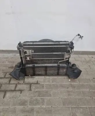 Mercedes-Benz CLS C218 X218 Radiator set A2045003603 A2045001201 A2045000293
