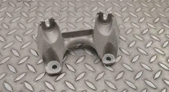 BMW 4 F36 Gran coupe Gearbox mounting bracket 18574710HU 2231679661304