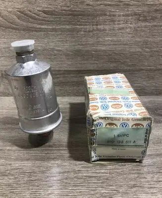 Volkswagen Golf II Fuel filter 810133511A 0450905011