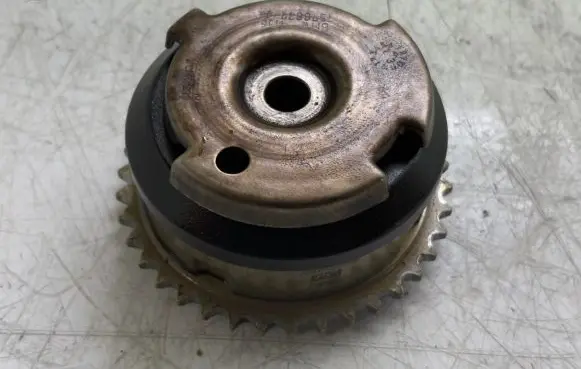 BMW 5 GT F07 Camshaft pulley/ VANOS 1136757887706 7578877